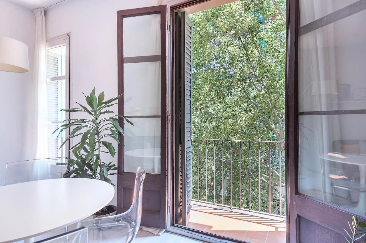 Spacious 3 Bed Apt In The Heart Of Sant Antoni Барселона Испания